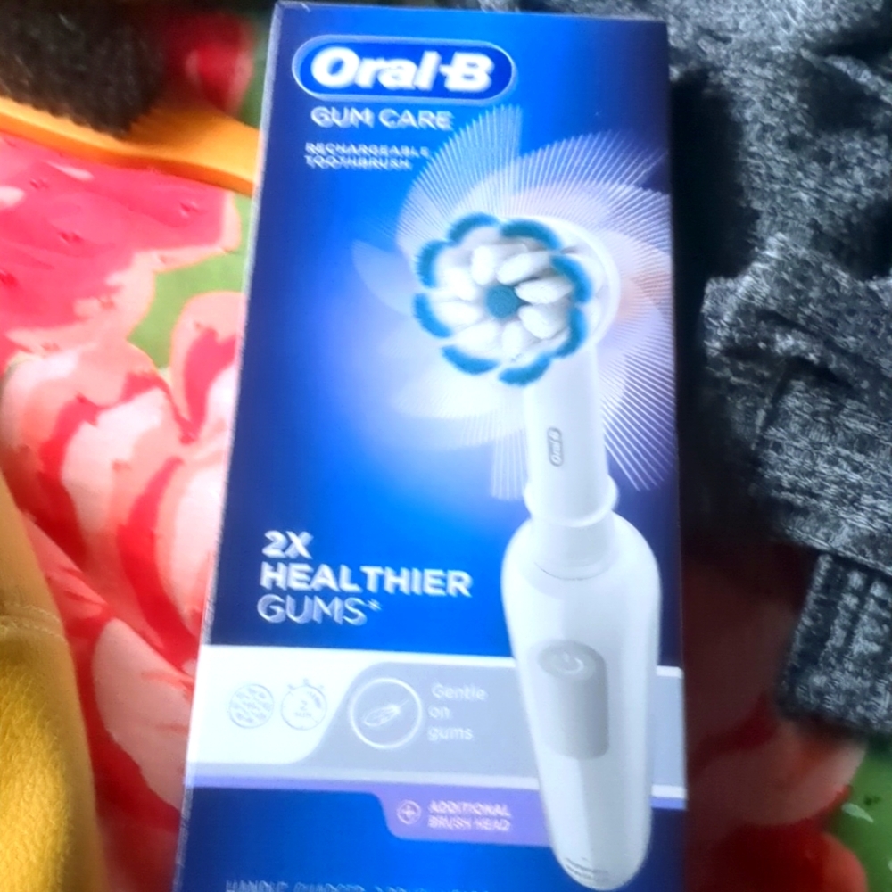 Oral B